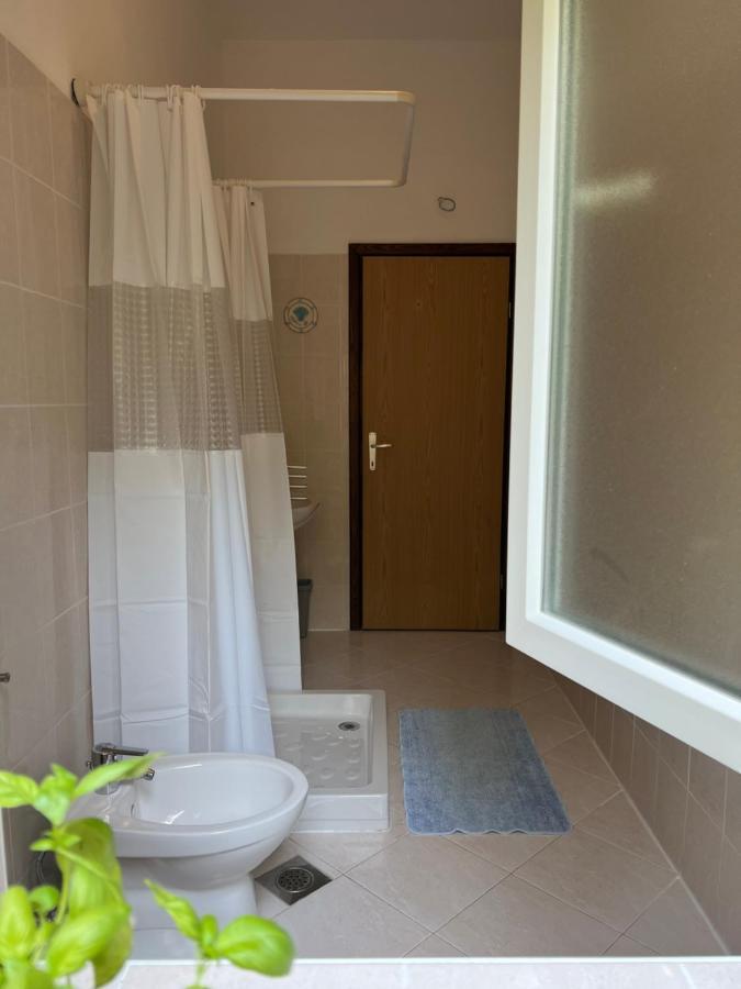 Villa Claudia Beach Apartment Премантура Экстерьер фото